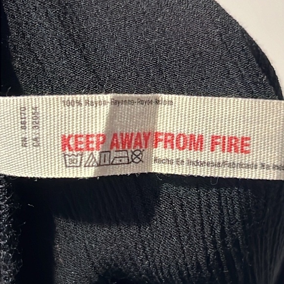 Intimately Free People Black Flowy Gauzy Crepe Tank Size Medium - Picture 9 of 14